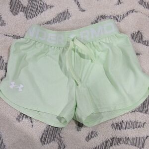 Under Armour Women's Green Shorts